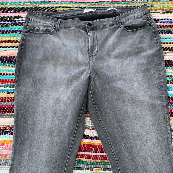 True Craft Gray Skinny Jeans-#1955+ - Picture 6 of 15